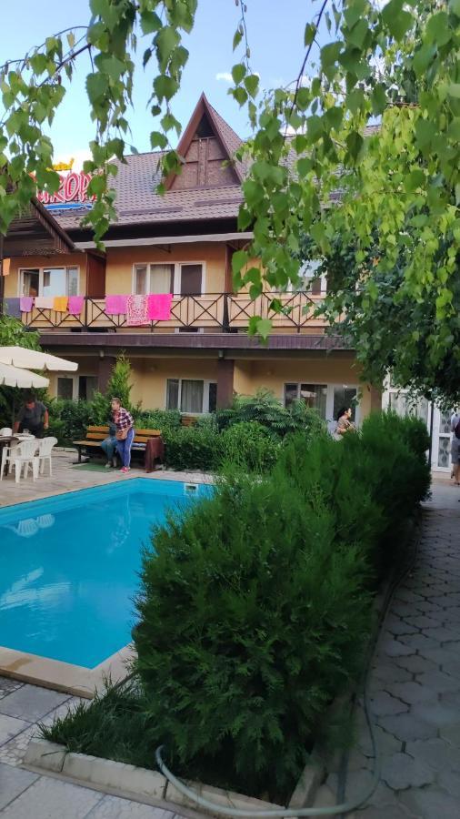 Evropa Hotel Bosteri Esterno foto