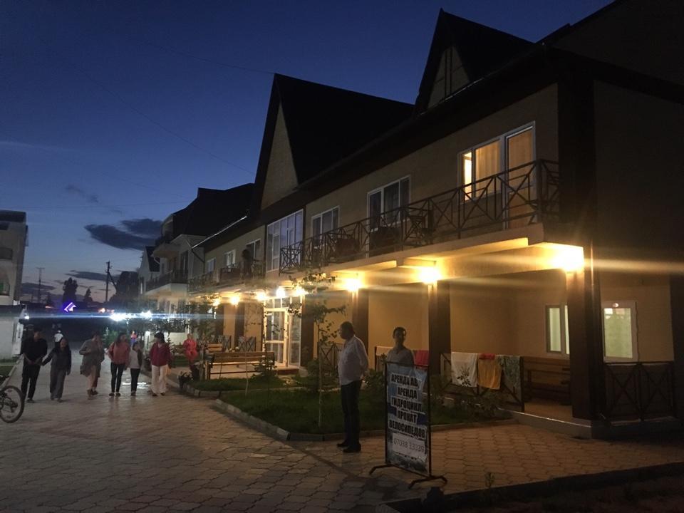 Evropa Hotel Bosteri Esterno foto