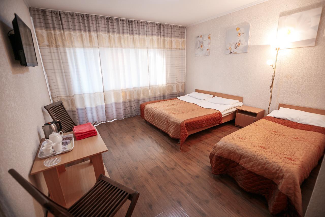 Evropa Hotel Bosteri Esterno foto
