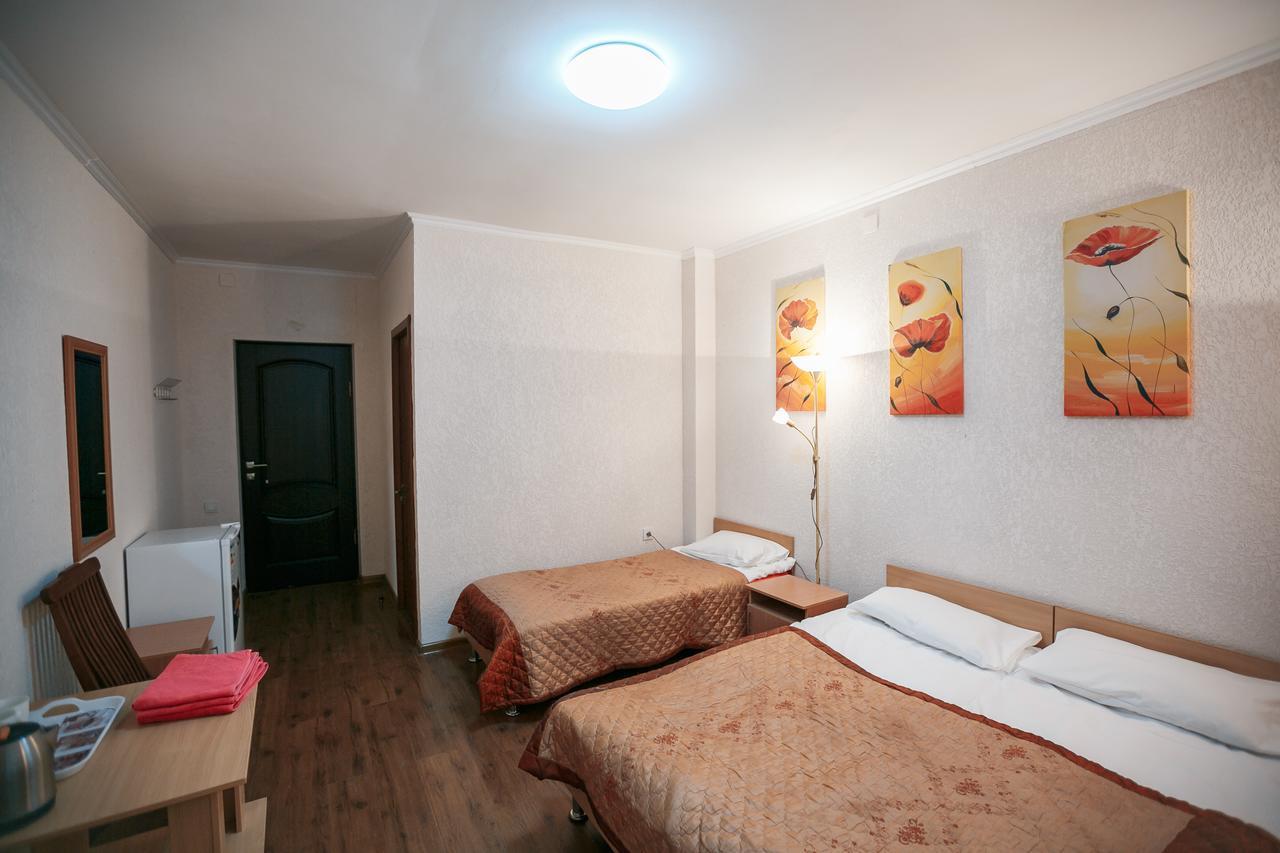 Evropa Hotel Bosteri Esterno foto