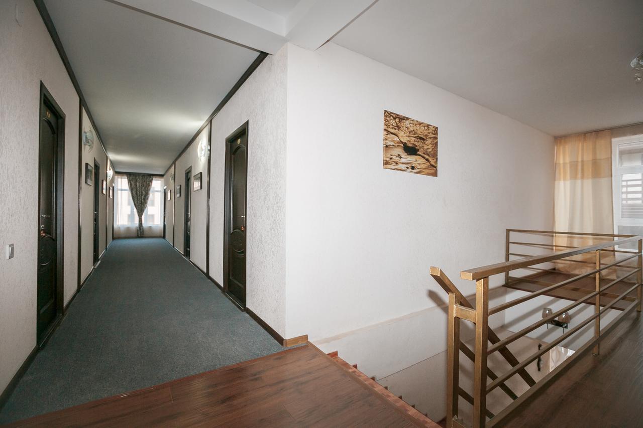 Evropa Hotel Bosteri Esterno foto