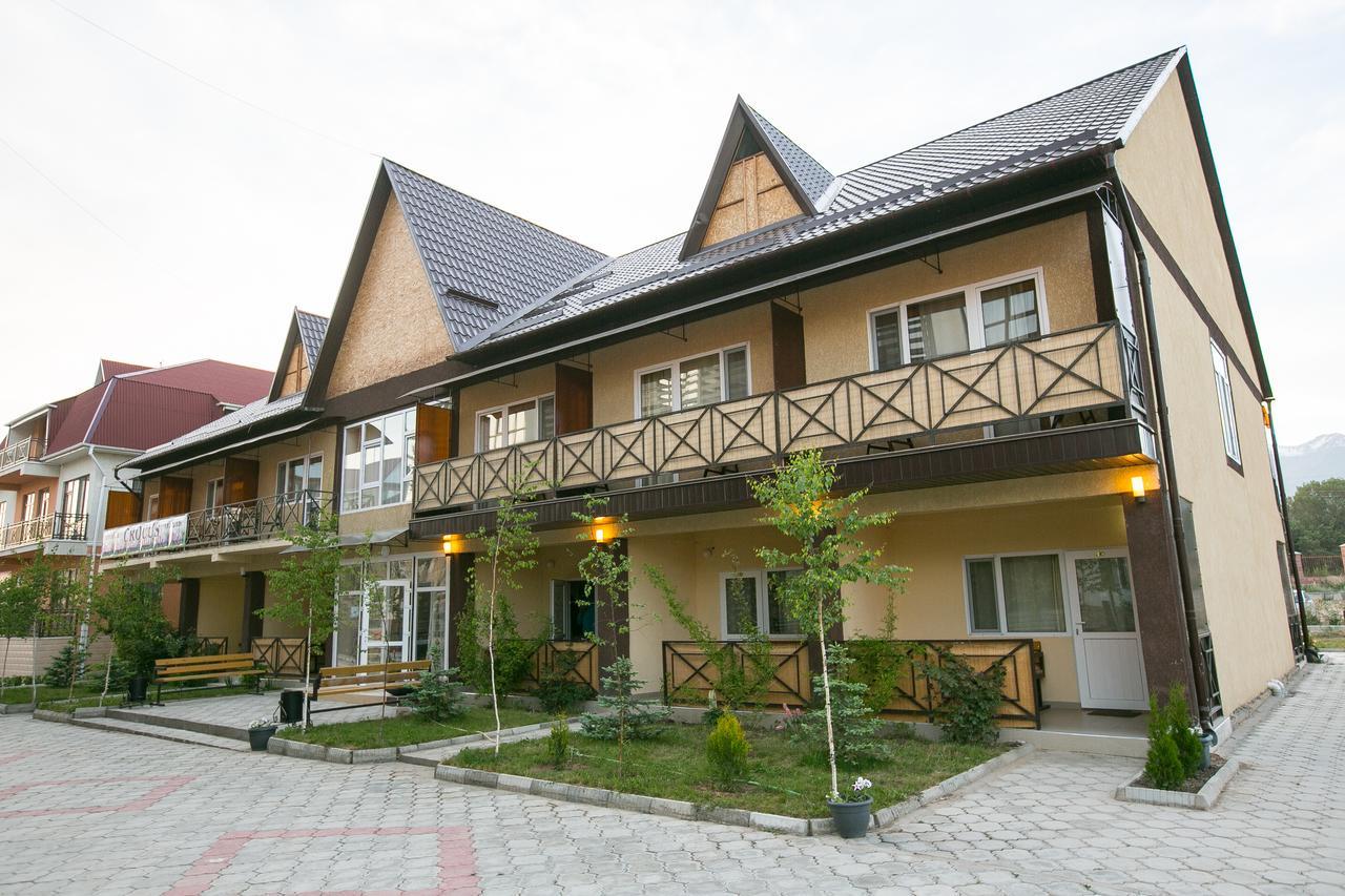 Evropa Hotel Bosteri Esterno foto
